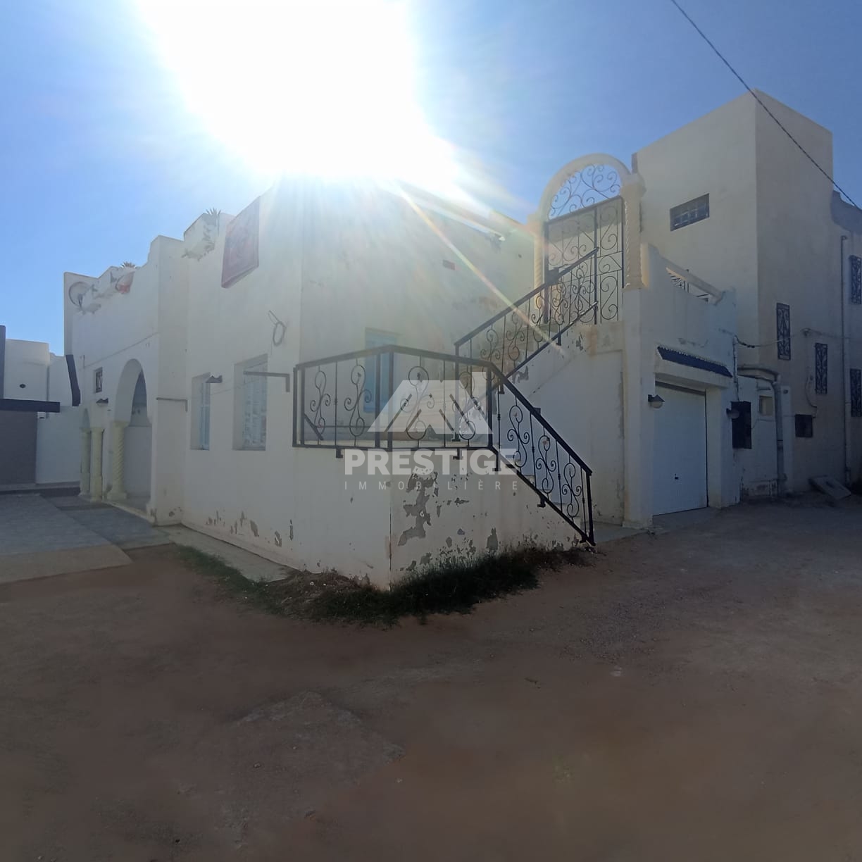 houch-houmt-souk-prestige-immobili-re-muti-services